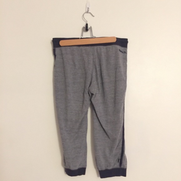 Exercise capris - Picture 4 of 4